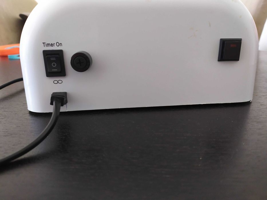 Forno para unhas, como novo