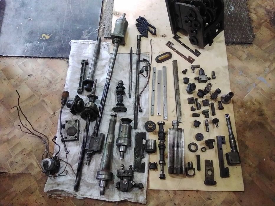 фрезерний 675 запчастини