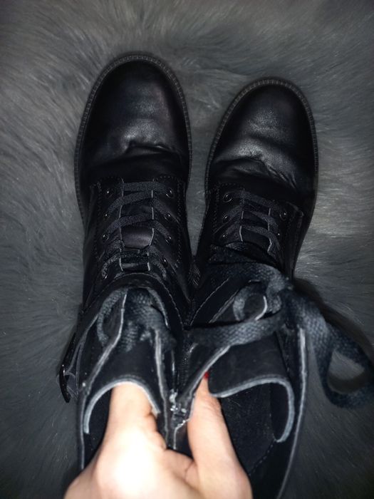 Жіночі ботинки, берци