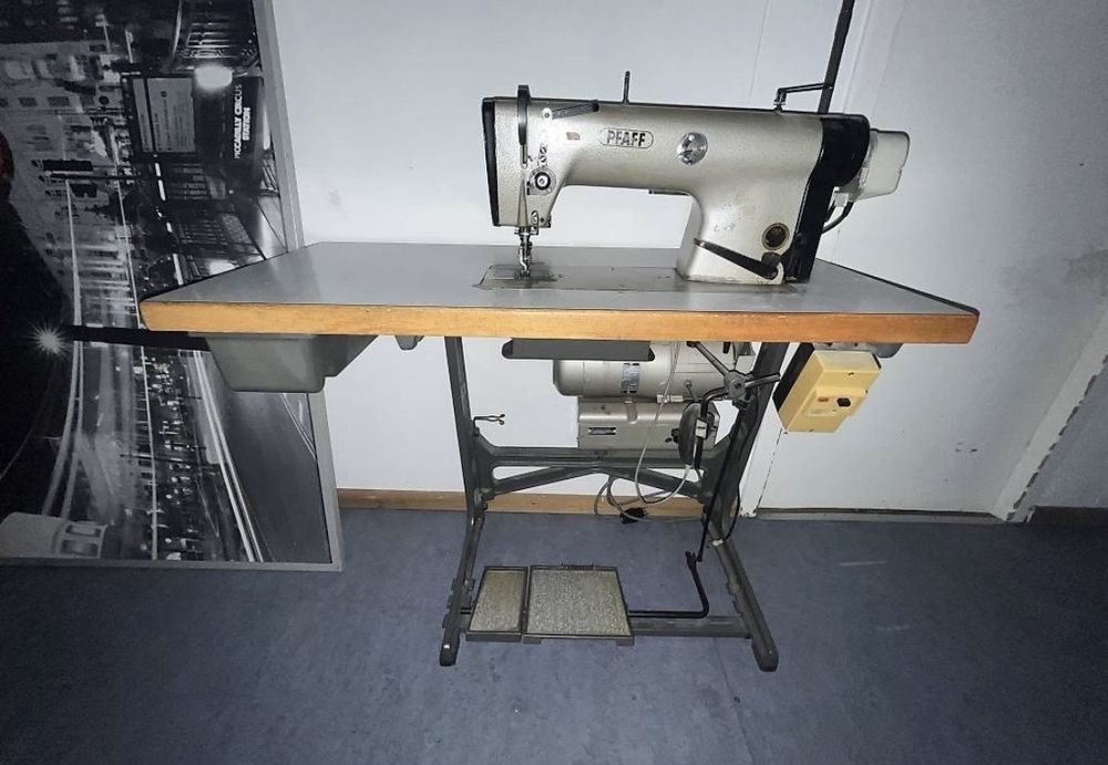 Швейна машина Pfaff  VD 12 TOP