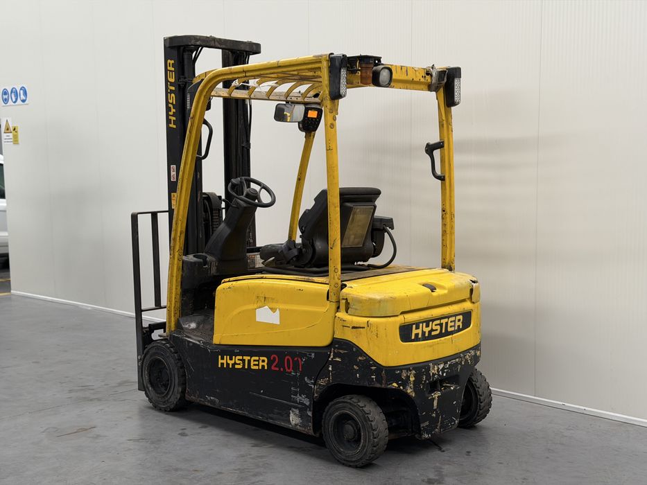 Empilhador elétrico Hyster - 2.0t