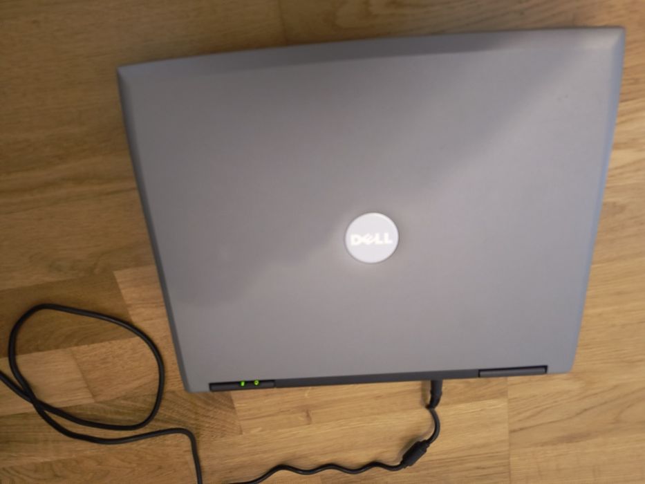 Laptop dell d530 stan bdb port COM