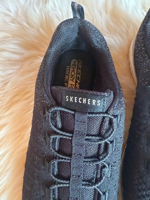 Жіночі кросівки Skechers 38 розмір