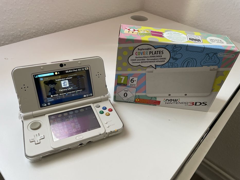 New nintendo 3ds 128gb cwf