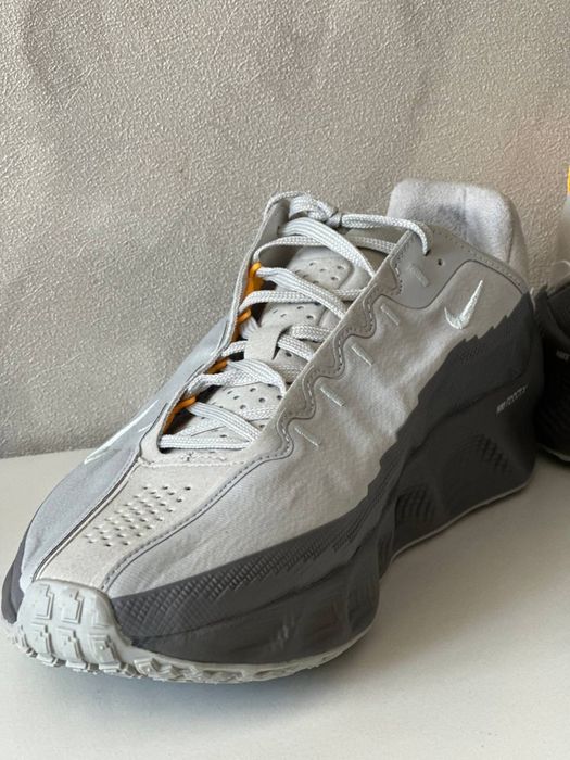 Кросівки Nike Ava Rover Wolf Gray 43 (27.5)
