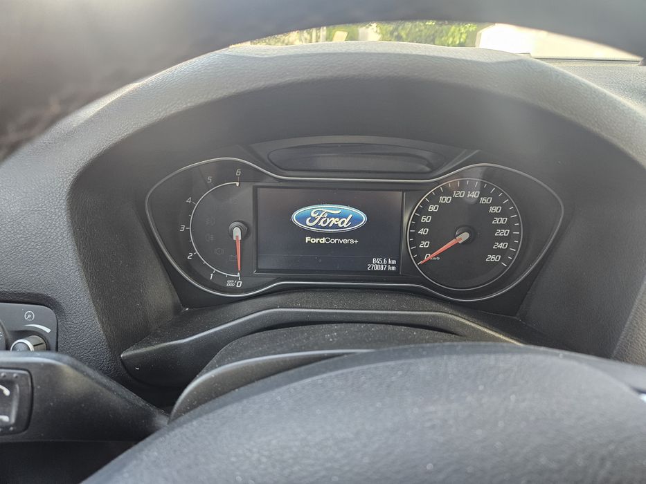 Ford Mondeo titanium 2.0 Tdci
