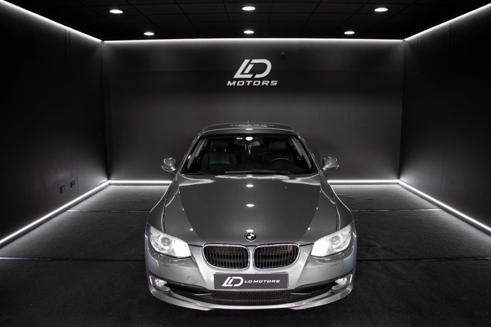BMW 320 — fotografia 3