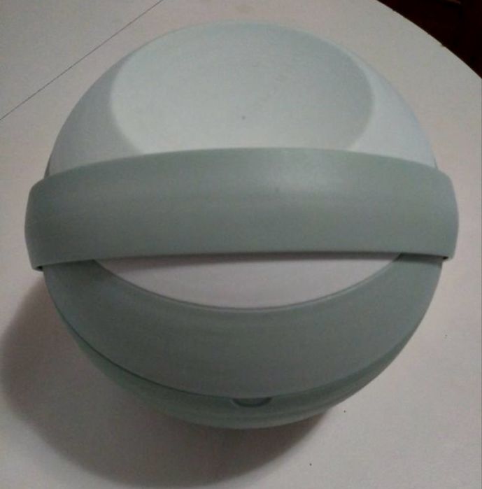 Lancheira nunca usada