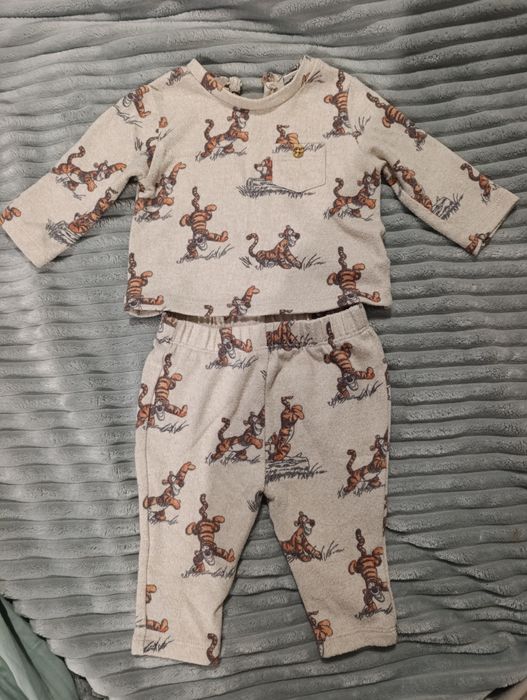 Костюмчик Disney