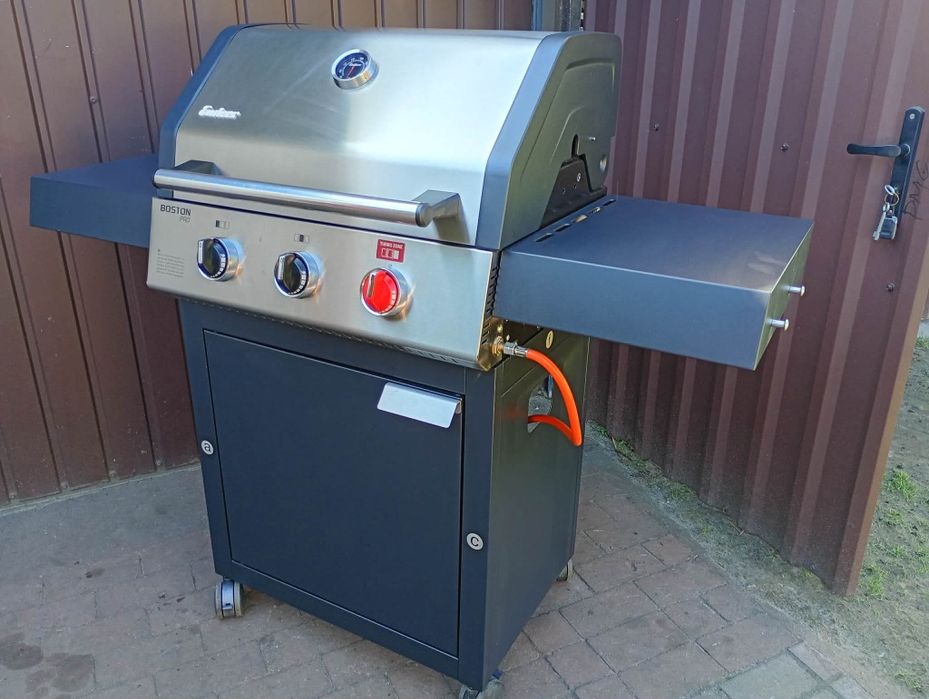 Duży grill gazowy