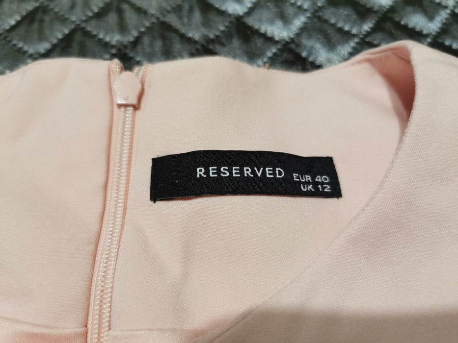Sukienka Reserved 40