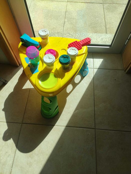 Clay table with accessories