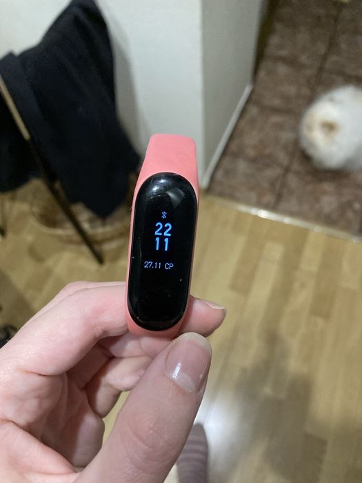 Браслет який вимірює кроки