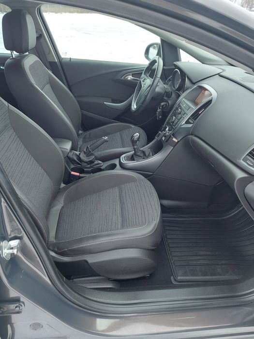 Opel Astra J*1.6 Benzyna 115KM*Hatchback*Lift*2015r*Kolor Navi*Niemiec