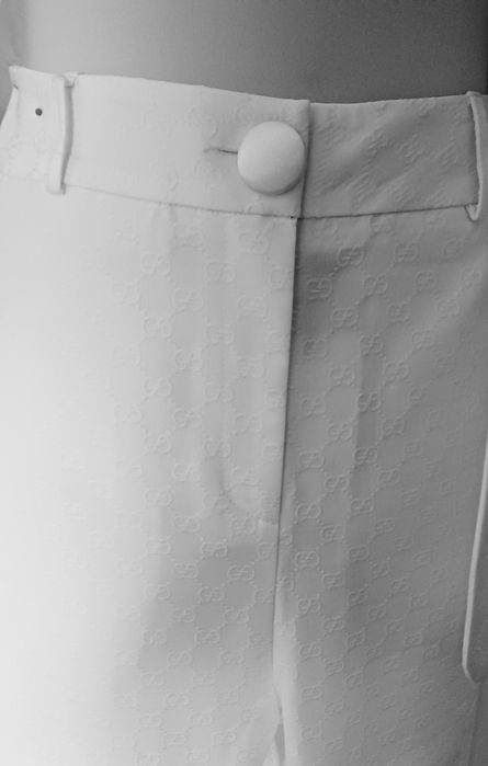 Garnitur damski biały elegancki