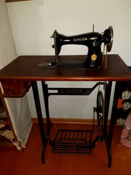 Maquina costura Singer