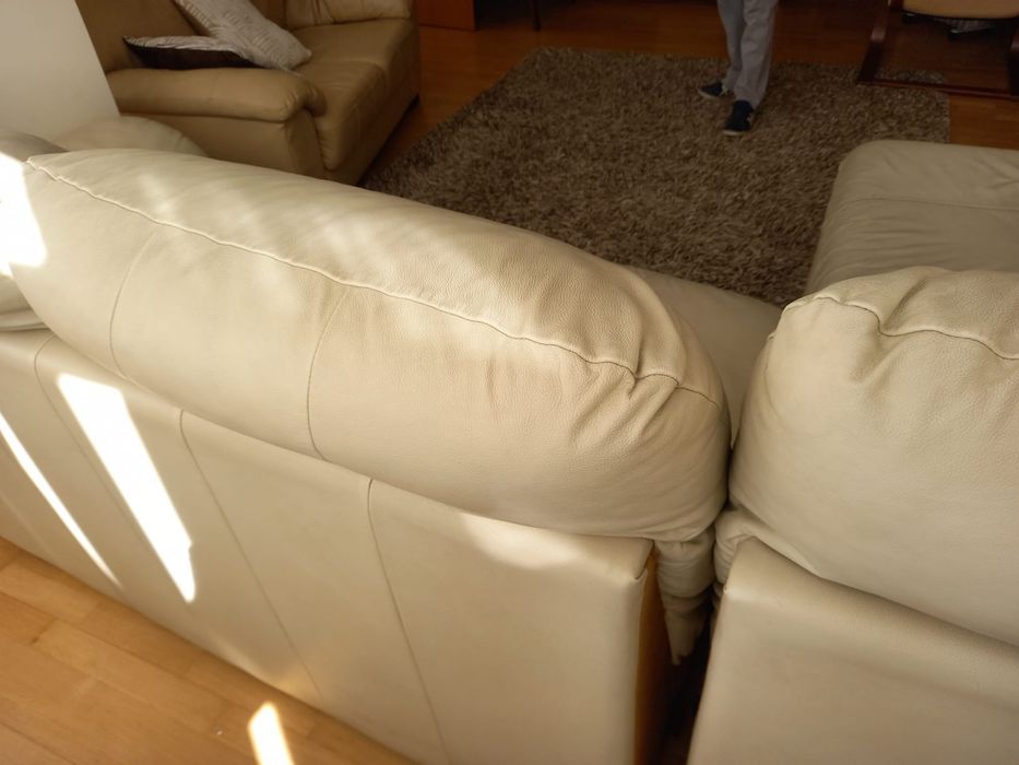 Sofá chaise longue amarelo torrado