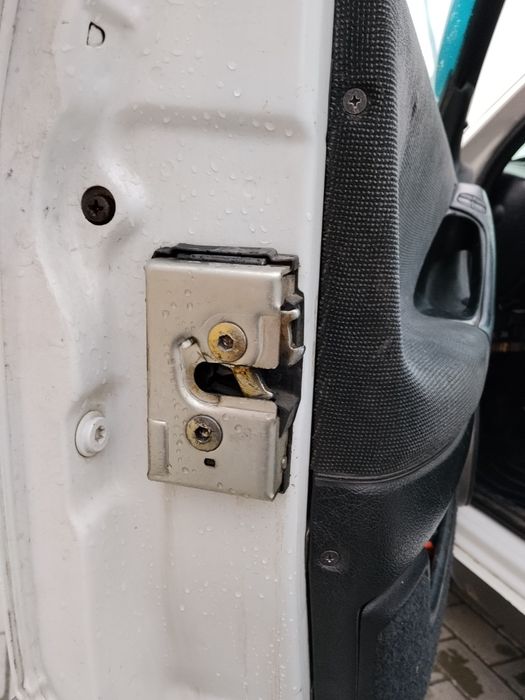 Продам надійне авто.