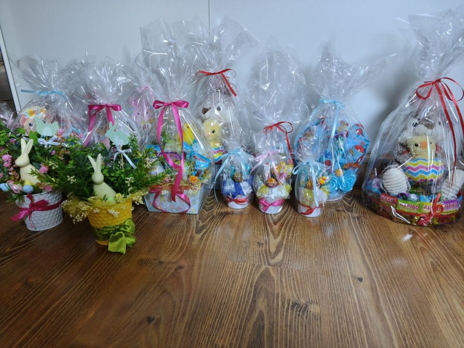 Boxy, paczki, upominki, stroiki .