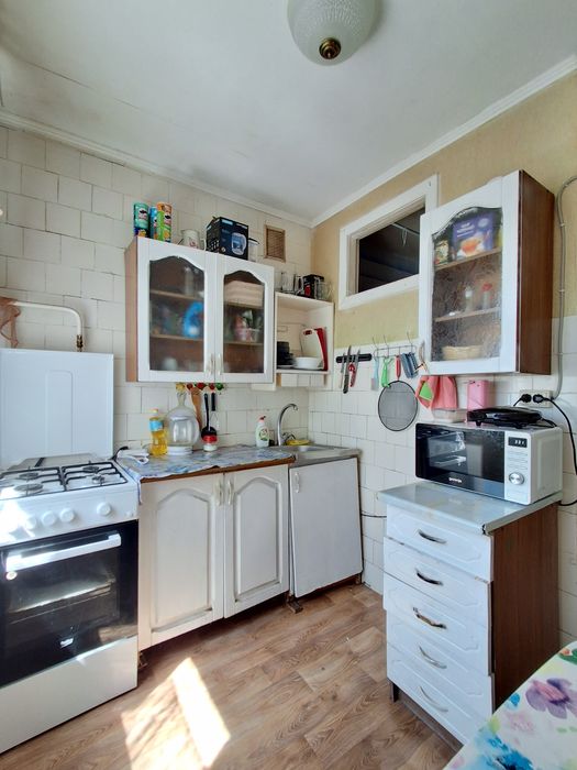 Продаж 3-кім квартири вул Героїв України  14 Бровари Центр