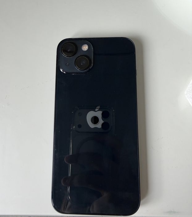iPhone 13 midnight