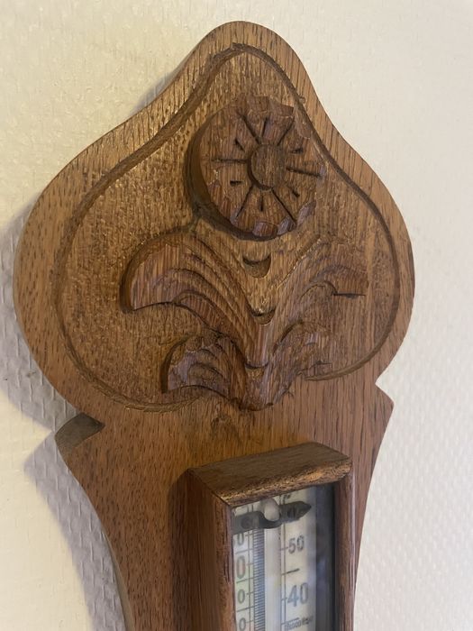 Barometr z termometrem