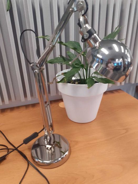 Lampka na biurko 4 sztuki