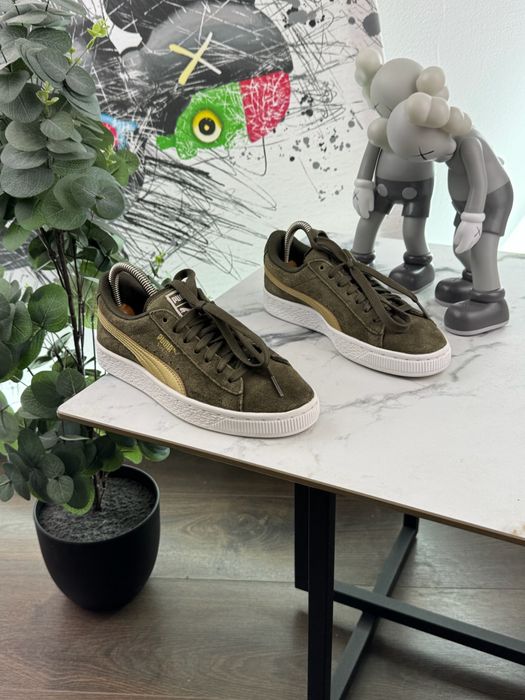 Кросівки Puma Suede 37 розмір Е15365