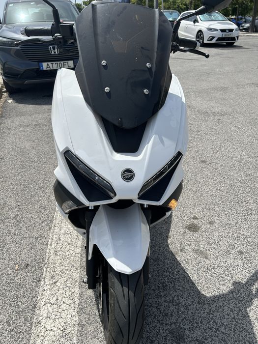 Keeway Vieste 125 - Mota de garagem com 4000 KM