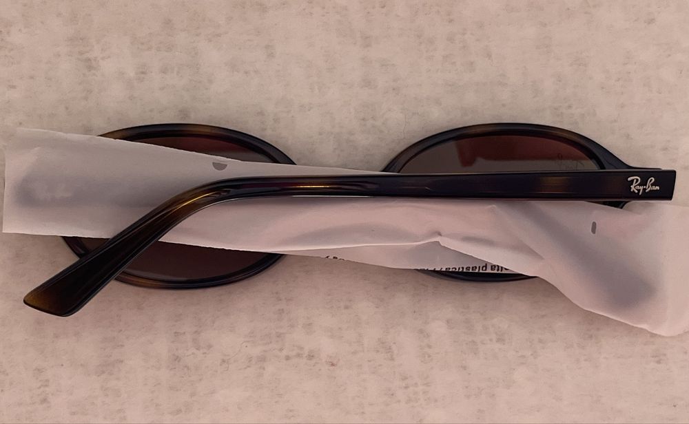 Óculos de sol Ray-Ban novos