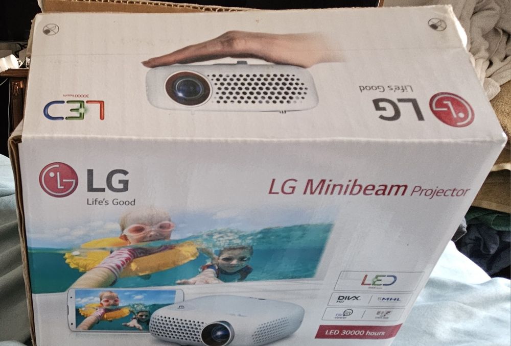 Projetor LG Minibeam Pro