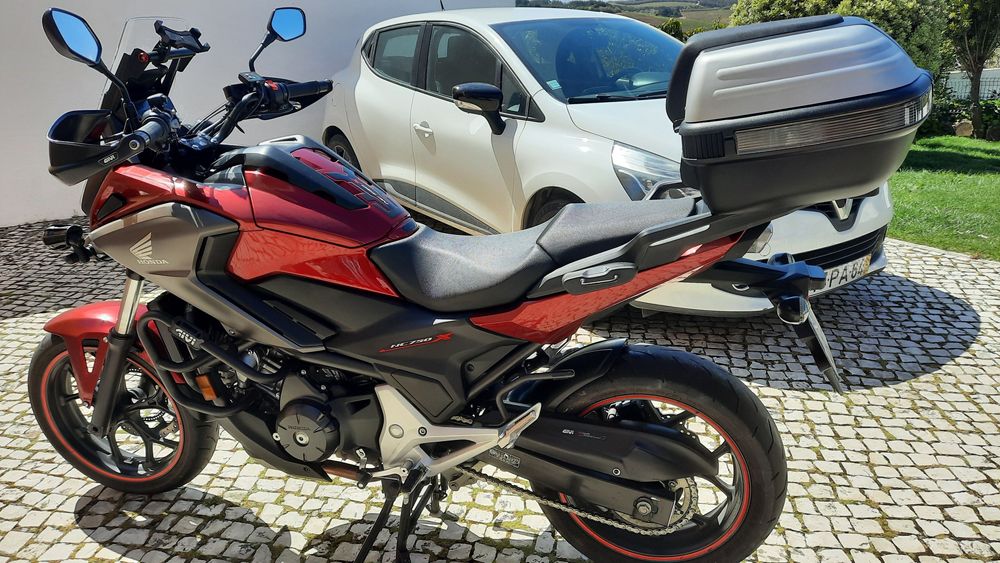 Honra NC 750X impecável