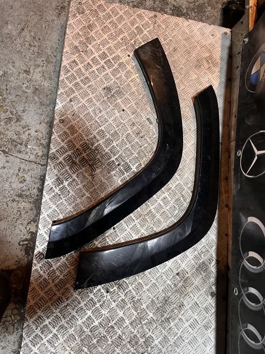 Jeep grand cherokee wk2 listawa na blotnik srt