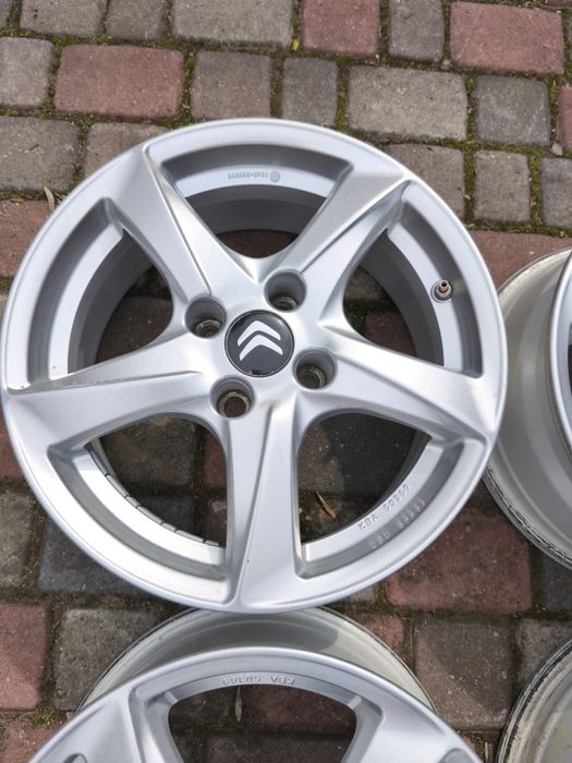 Felgi aluminiowe 16 Citroen C3 C4 C5 Picasso Berlingo 4x108