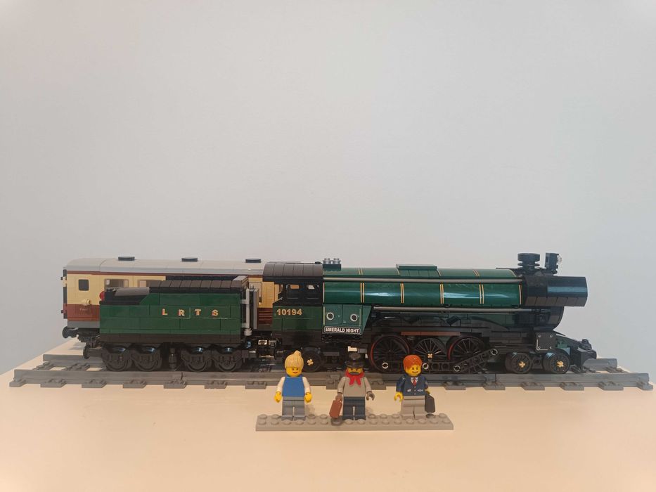Lego 10194 Emerald Night