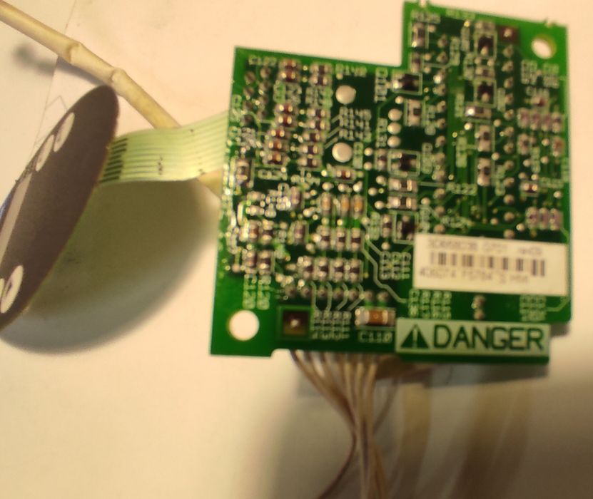 Запчастини частотний перетворювач Schnaider Altivar 31