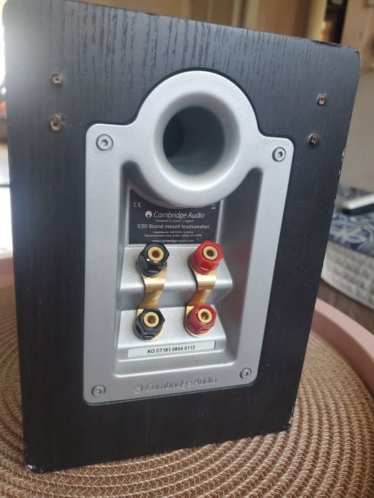 Полчная акустична система Cambridge Audio S30