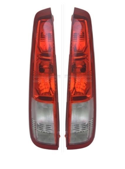 Nissan X-Trail 01-03 Lampa Tylna NOWA