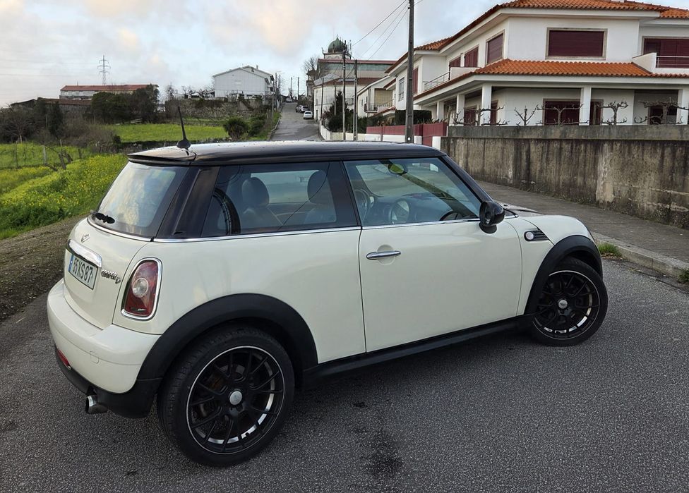 MINI  COOPER D1.6  110cv caixa 6 velocidades