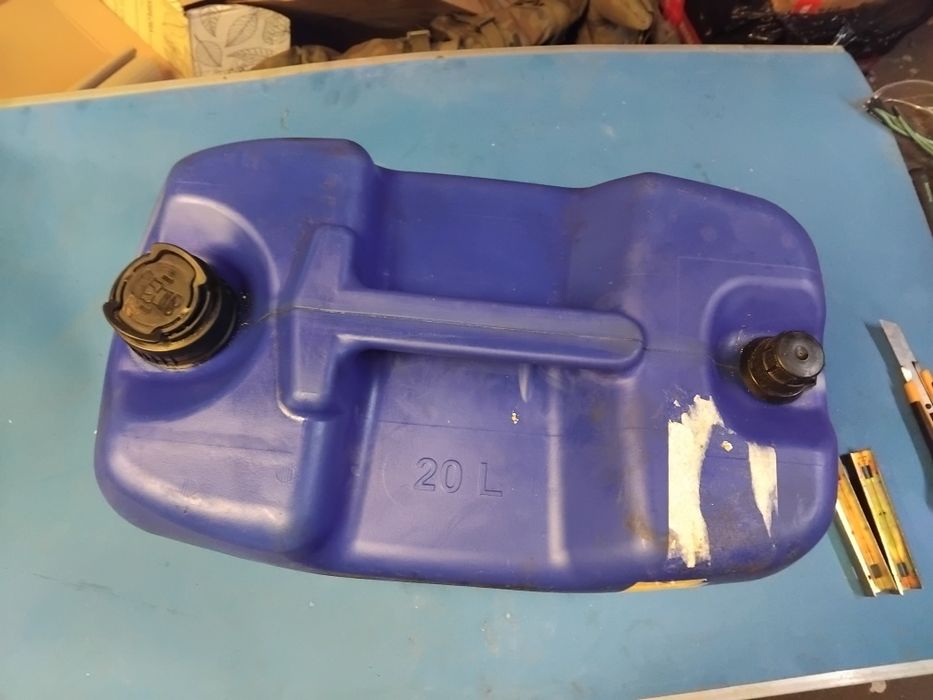 Karnister 20l plastikowy