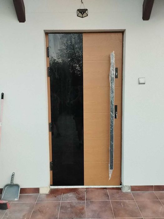 Drzwi drewniane zewnętrzne dębowe pomiar dostawa montaż dotacja