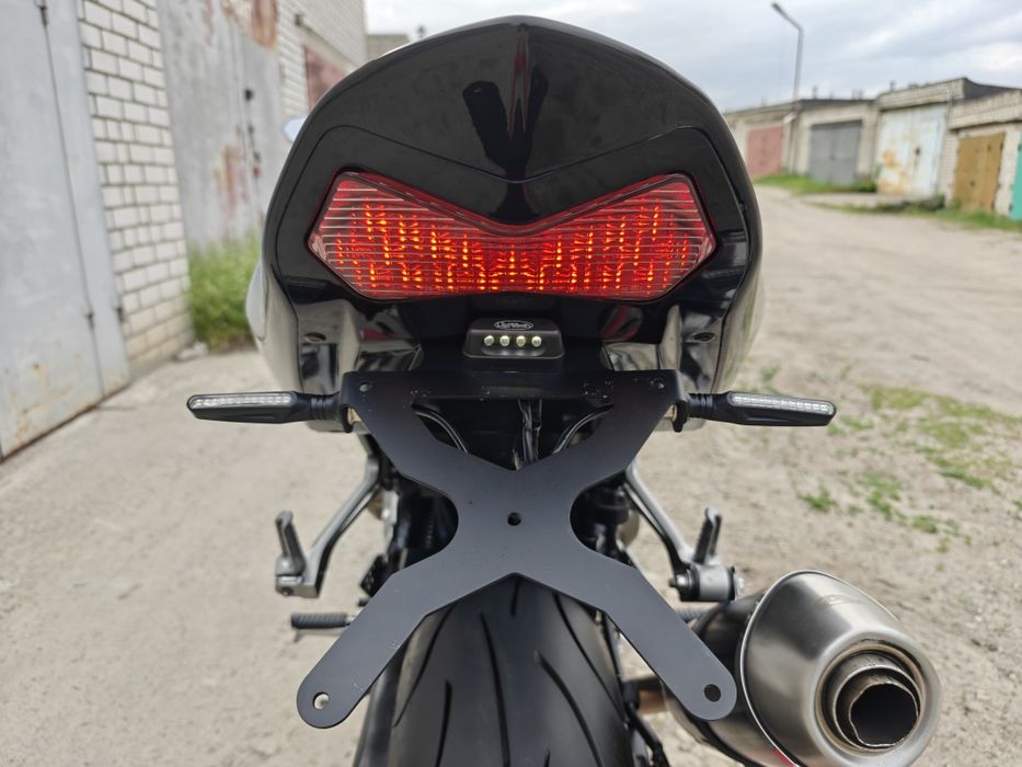 Kawasaki Z750 - 2006 black edition