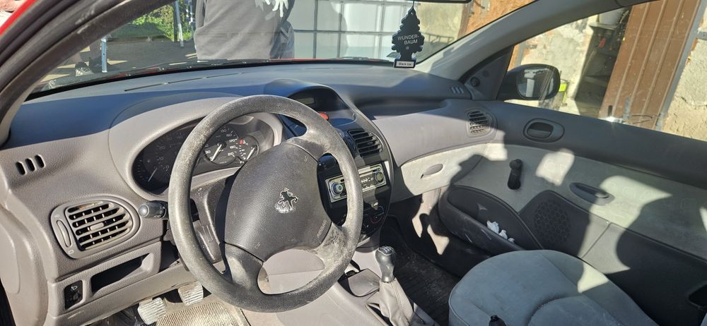 Peugeot 206 2003