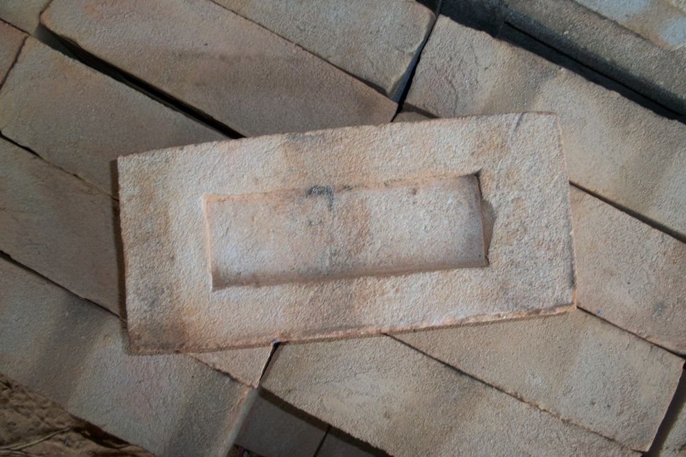 Tijolo burro ou tijolo curvo