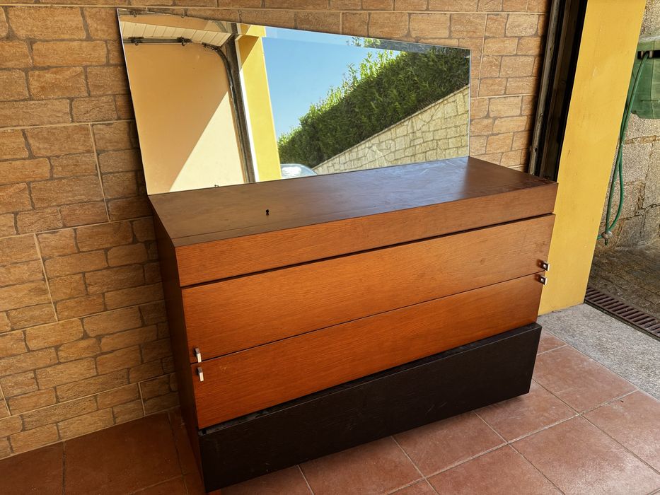 Quarto completo e colchao