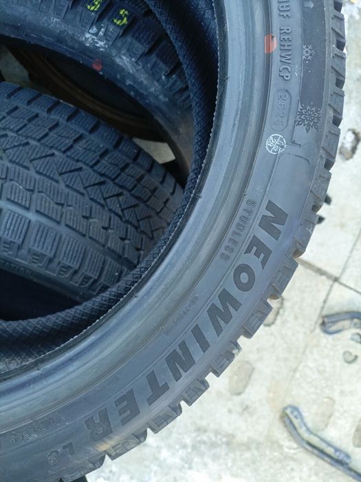Nowe demo opony zimowe 245/40/18 Neolin 4 sztuki 2025r