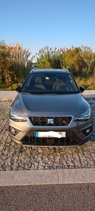 SEAT Arona FR carro citadino