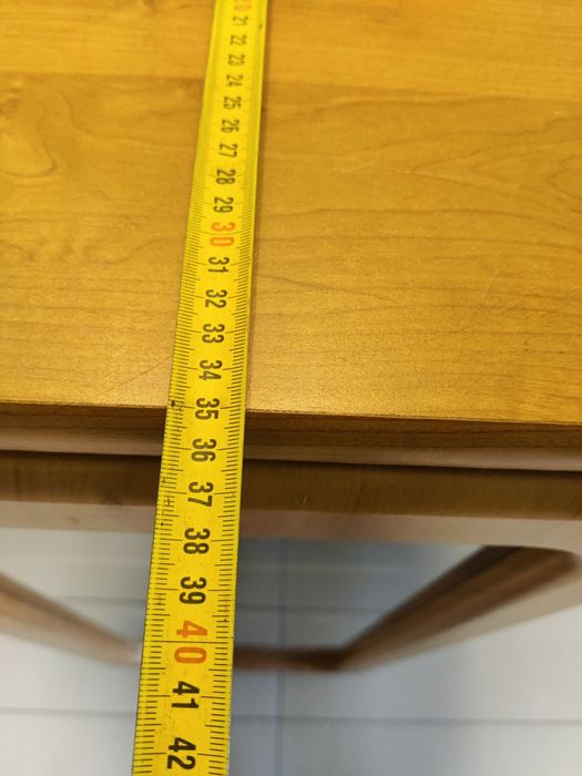 Witrynka BRW dobry stan. Wys 108cm, szer 45cm, gł 35cm