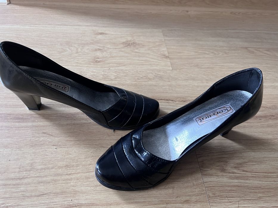 Buty, czółenka Ken-But 37