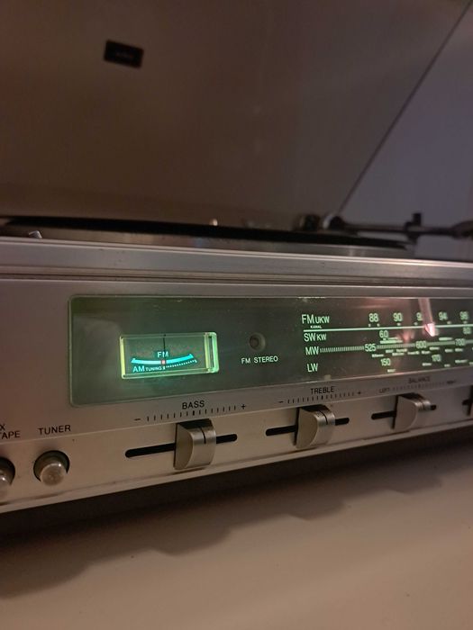 Giradiscos AIWA AF-5050 (inclui colunas Sony)